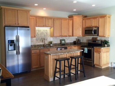 43 Cornwall St unit A, Portsmouth, NH 03801 - photo 3