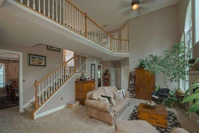 2145 Queens Ct, Reading, PA 19606 - photo 5