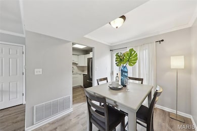 8854 Flamingo Ct unit 8854, Saint Louis, MO 63144 - photo 6