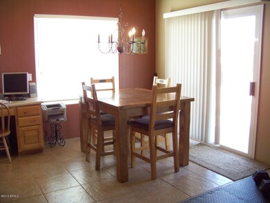 Eat-In Dining