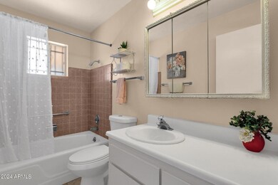 5509 E Dallas St, Mesa, AZ 85205 - photo 6