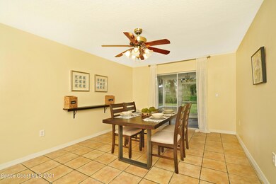 7-Dining Room