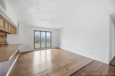 35064 W 321st St S, Bristow, OK 74010 - photo 4