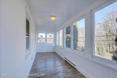 06-Front Porch