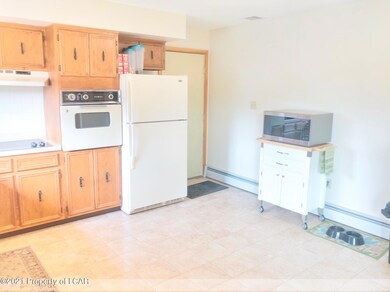 1310 Shoemaker Ave, Wyoming, PA 18644 - photo 4