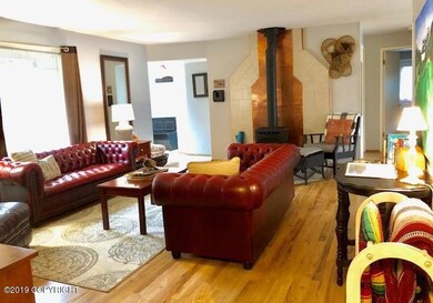 Living Room 1a