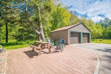 3006 Thorndike St, Palmer, MA 01069 - photo 3