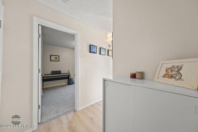 14-web-or-mls-411 Sweetgate Ct Exports-1