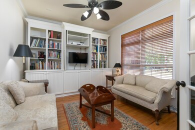 frontroom