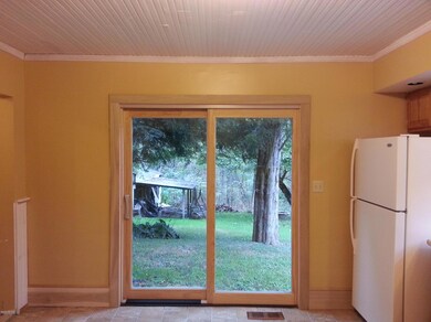 3530 Crawfis Kitchen Outside view