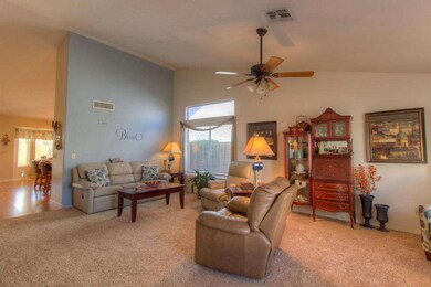 Formal Dining / Living Room