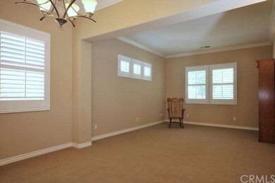Formal living & dining areas