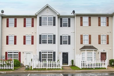 8610 Neuse Landing Ln unit 103, Raleigh, NC 27616 - photo 6