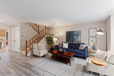 8723 238th St SW unit C9, Edmonds, WA 98026 - photo 5