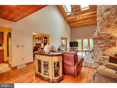 304 Focht Ln, Hamburg, PA 19526 - photo 6