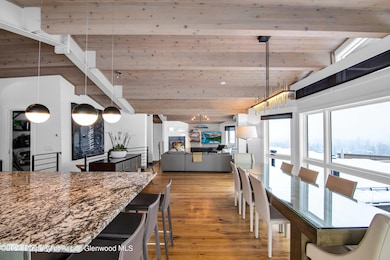 LivingRM Longways 56