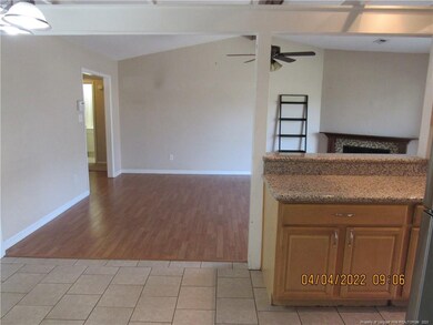 600 Missenburg Ct, Fayetteville, NC 28314 - photo 6