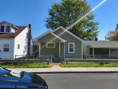 2462 Main St, Anderson, IN 46016 - photo 2