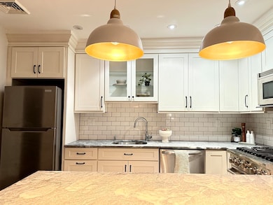 131 Erie St, Cambridge, MA 02139 - photo 7