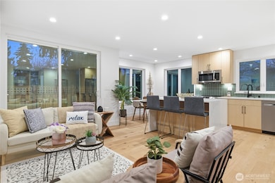 6547 11th Ave NW unit C, Seattle, WA 98117 - photo 7