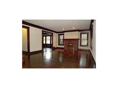 Hardwoods in living and dining rooms