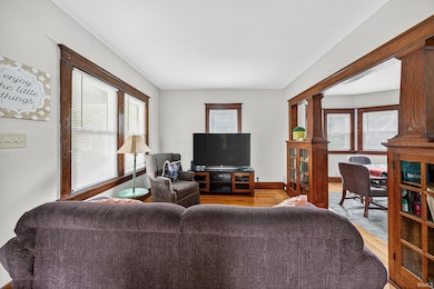 210 Chapin St, South Bend, IN 46601 - photo 5