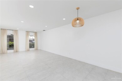 2000 S 5th St unit 21, McAllen, TX 78503 - photo 4