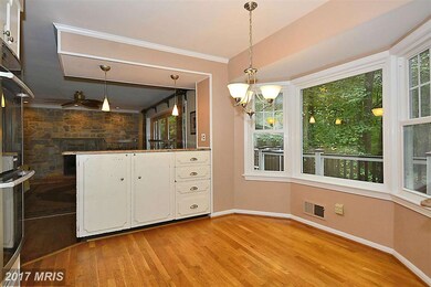 12518 Davan Dr, Silver Spring, MD 20904 - photo 4