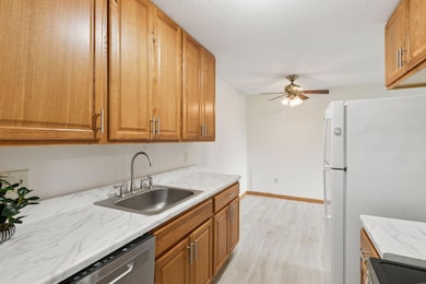 3399 Kent St unit 211, Saint Paul, MN 55126 - photo 7