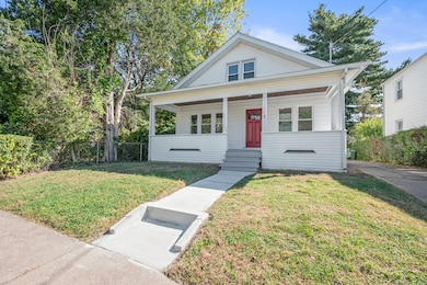 8 Aramamet St, Windsor, CT 06095 - photo 2