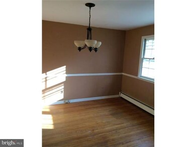 1220 Mill Creek Cir, Southampton, PA 18966 - photo 3