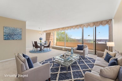 Summit Chase Condominiums unit 520, Columbus, OH 43212 - photo 2