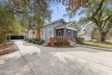 323 Dunreath St, Lafayette, LA 70506 - photo 2