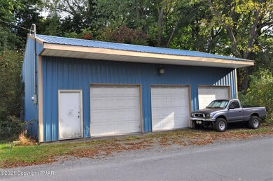 213 Oak St, Jim Thorpe, PA 18229 - photo 6