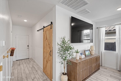 10536 W Encinas Ln, Tolleson, AZ 85353 - photo 5