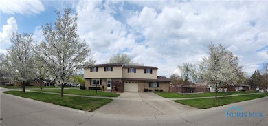 Expanded front view.