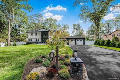 15 Southwick Ct N, Plainview, NY 11803 - photo 4