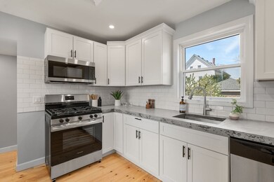 15-17 Harris St unit 1, Salem, MA 01970 - photo 4