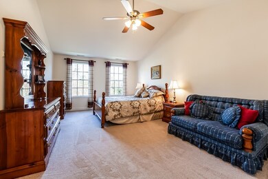 42 Hound Pack Cir, Walpole, MA 02032 - photo 6