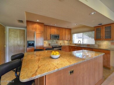009_Kitchen
