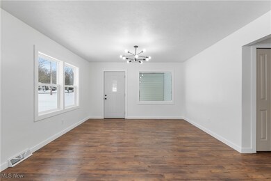 603 Center Rd, New Franklin, OH 44319 - photo 7