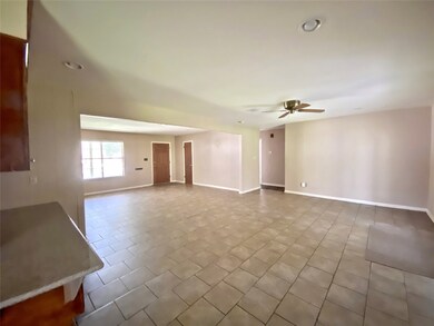 2916 Encino Ave, Bay City, TX 77414 - photo 4