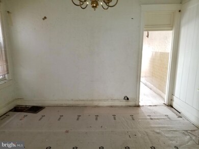 3007 Presstman St, Baltimore, MD 21216 - photo 3