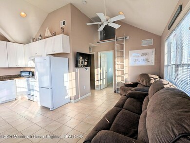 113 W Pelican Way, Lavallette, NJ 08735 - photo 5