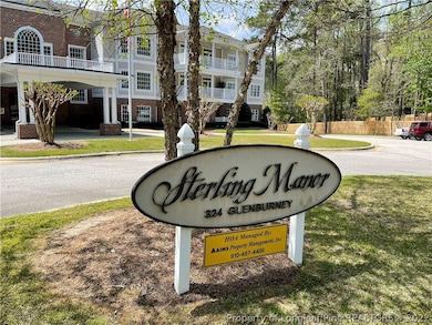 324 Glenburney Dr unit 101, Fayetteville, NC 28303 - photo 4