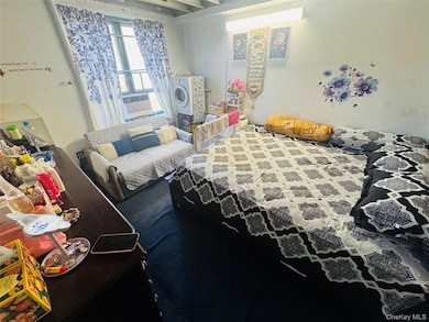 18 Metropolitan Oval unit 8A, Bronx, NY 10462 - photo 4