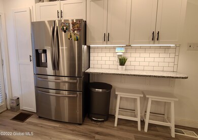 115 Pershing Dr, Schenectady, NY 12302 - photo 6