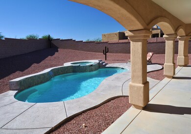 Sparkling Pool, Spa