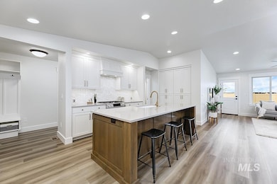 6903 S Cascabel Ln, Meridian, ID 83642 - photo 3