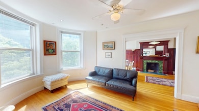 95 Centre St unit 3, Brookline, MA 02446 - photo 2